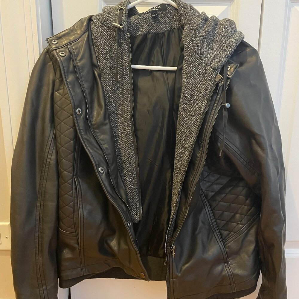 MoKa Fake Leather Coat Size Large